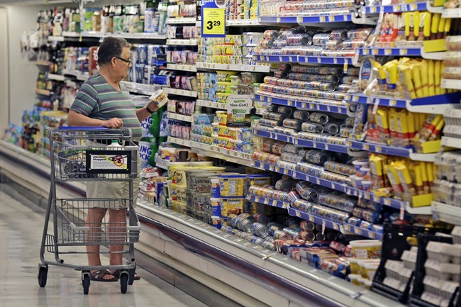 Grocery stores in Winnipeg create shopping hours for people susceptible to COVID-19 - image