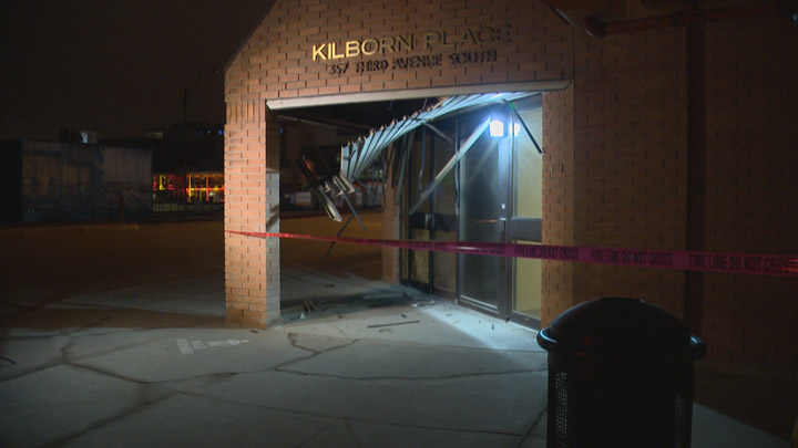 Saskatoon police are investigating an explosion outside the provincial court house.