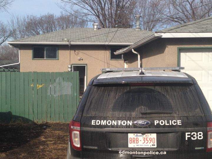 Police investigate a woman’s stabbing death in the area of 128 Avenue and 124 Street Friday, March 31, 2017.