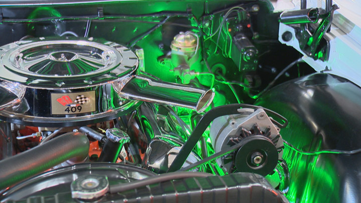 Thousands turn out for the Draggins annual rod and custom car show at Prarieland Park.