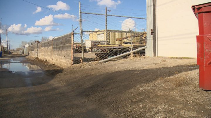 Regina city crews are continuing to clean up an oil spill that occurred April 2 in north Regina.