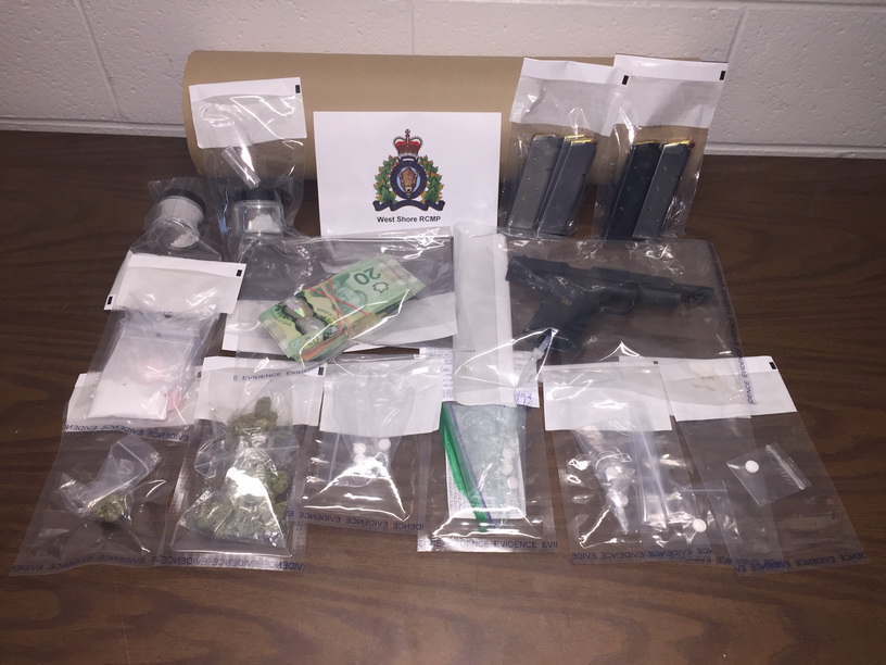 6 full-patch Hells Angels arrested in limousine traffic stop in Langford - image