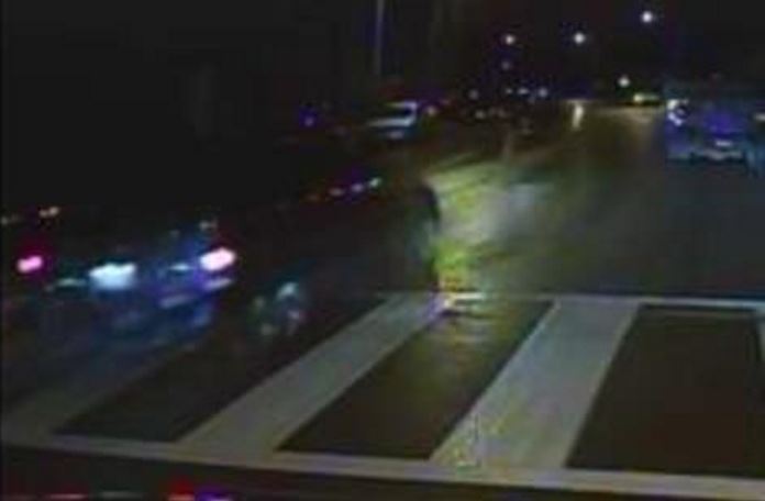 Calgary police have confirmed the vehicle by the offenders in a 2016 homicide was a mid-2000s, dark blue Ford Freestar van.