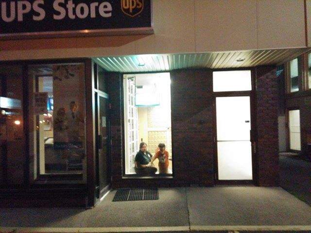 Denise Steeves and her four-year-old son were stuck in a UPS store in Moncton, N.B. 