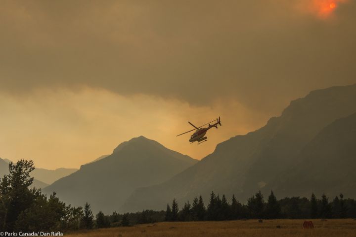 Waterton wildfire helicopter