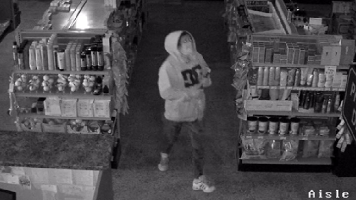 Police are looking for a man and woman accused of breaking into two pharmacies in Unity and Luseland.