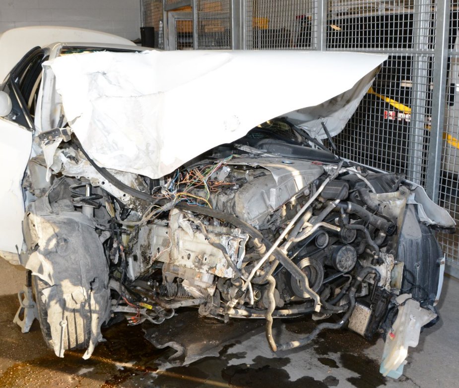 Brandon Police officers were called to the 2700 block of Park Avenue after a car hit a tree around 3:15 a.m. Friday.