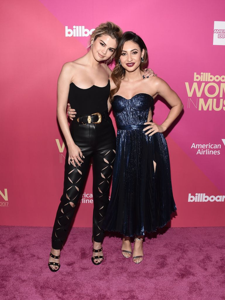 Selena Gomez breaks down in tears as she accepts Billboard Woman of the Year award - image