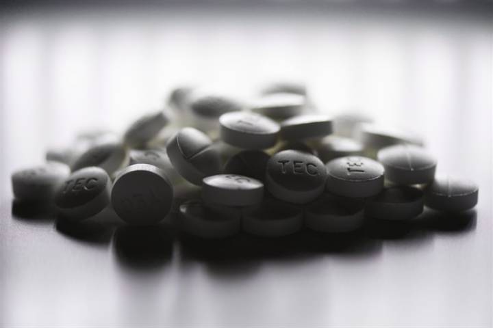 Councillors in Hamilton, Ont. are backing an idea that calls for about $1 million in spending on new initiatives over two years to keep drug users safe.