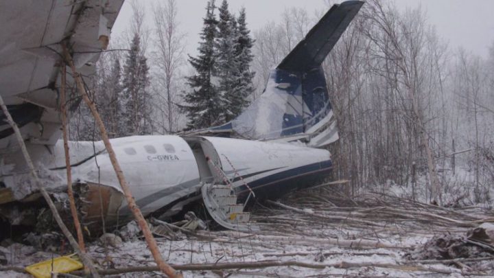 Fond-du-Lac plane crash passengers file class-action lawsuit - image