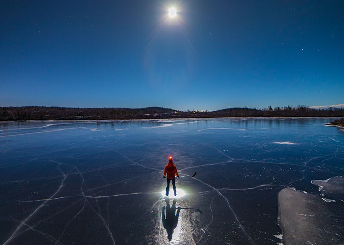 Full moon skates.