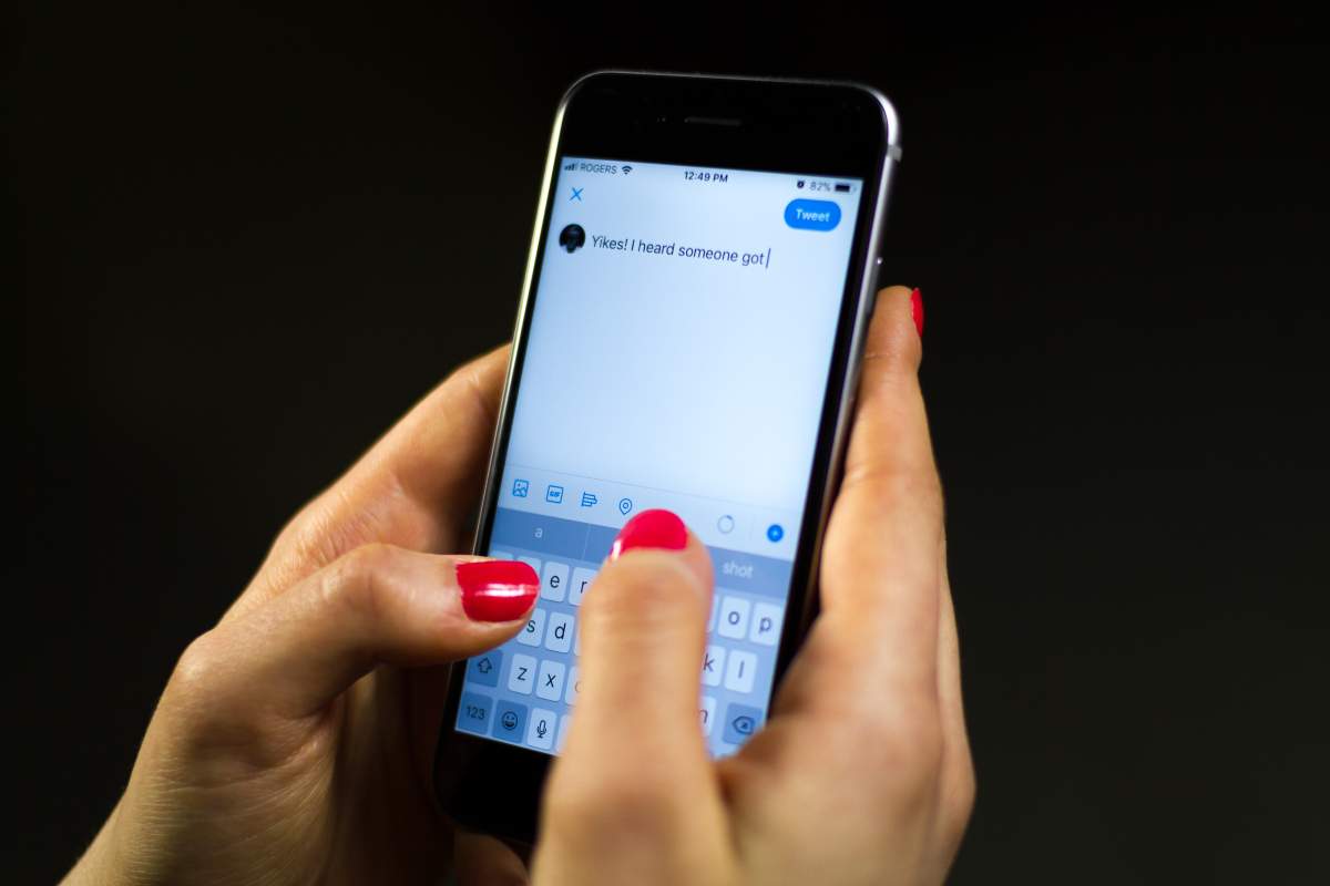 Vancouver non-profit launches ‘Creep Off’ text service to track sexual harassment - image