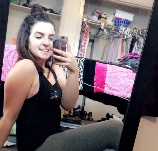Chloe Wiwchar, 16.