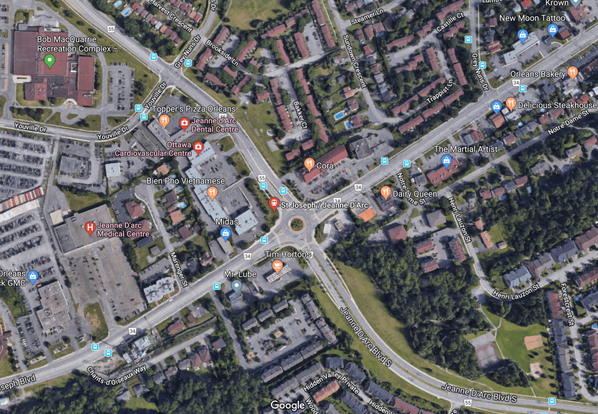There were 59 collisions recorded at the non-signalized roundabout at St. Joseph Boulevard and Jeanne D’Arc Boulevard in Orléans in 2016.