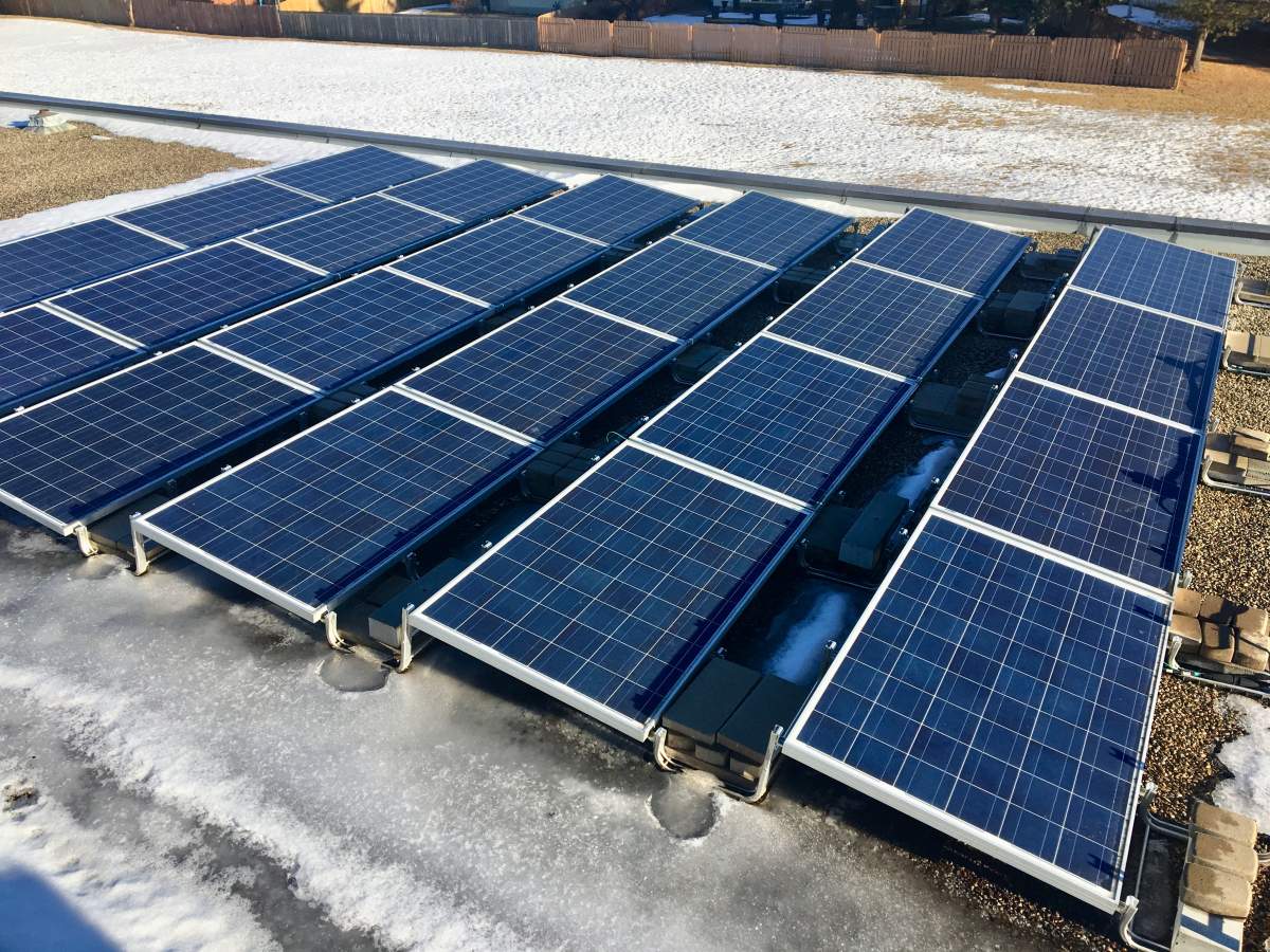 The federal government has announced funding for a solar energy project in the province.