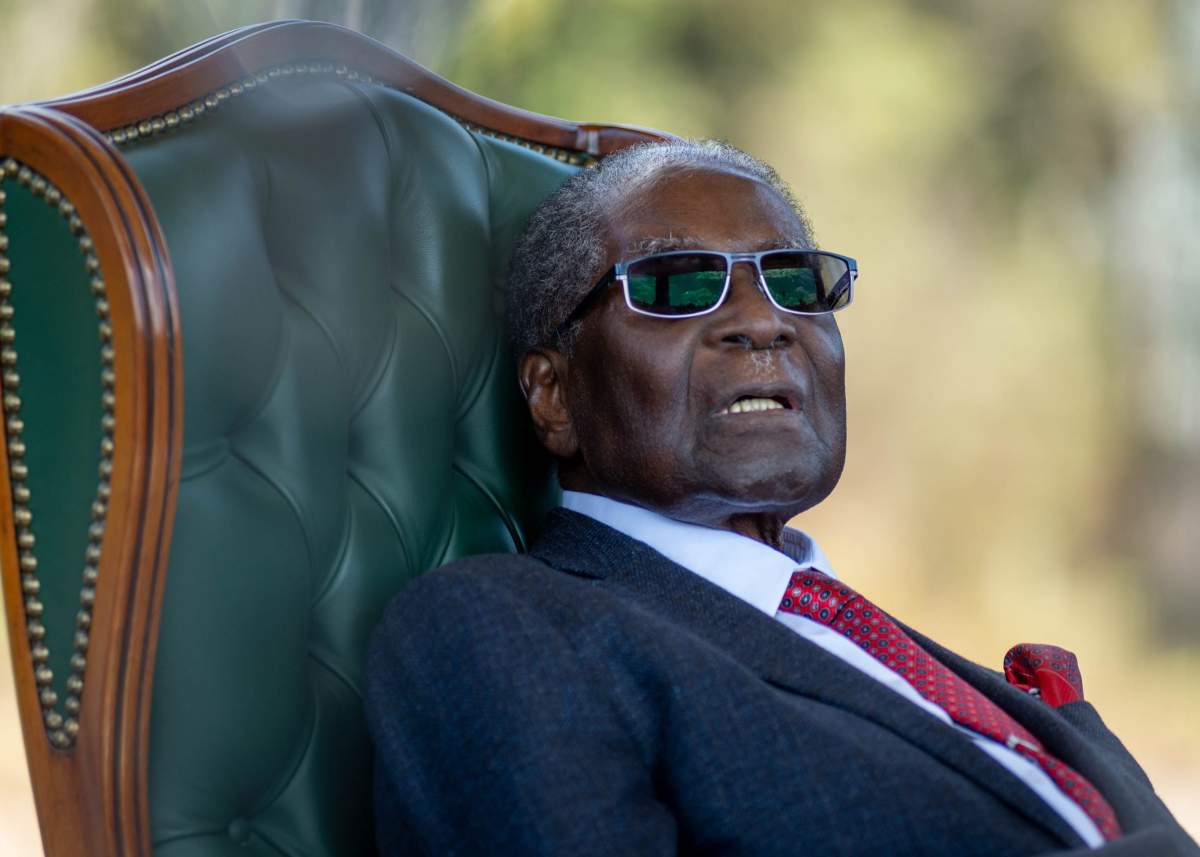 Former President of Zimbabwe Robert Mugabe delivers a speech from The Blue House in Harare, Zimbabwe, 29 July 2018.


