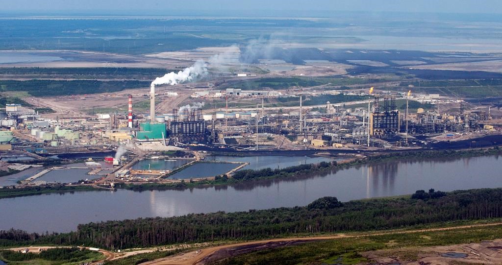 The Canadian economy posted grow of just 0.4 per cent annualized in the first three months of the year, marking the country's weakest back-to-back quarters of growth since 2015.