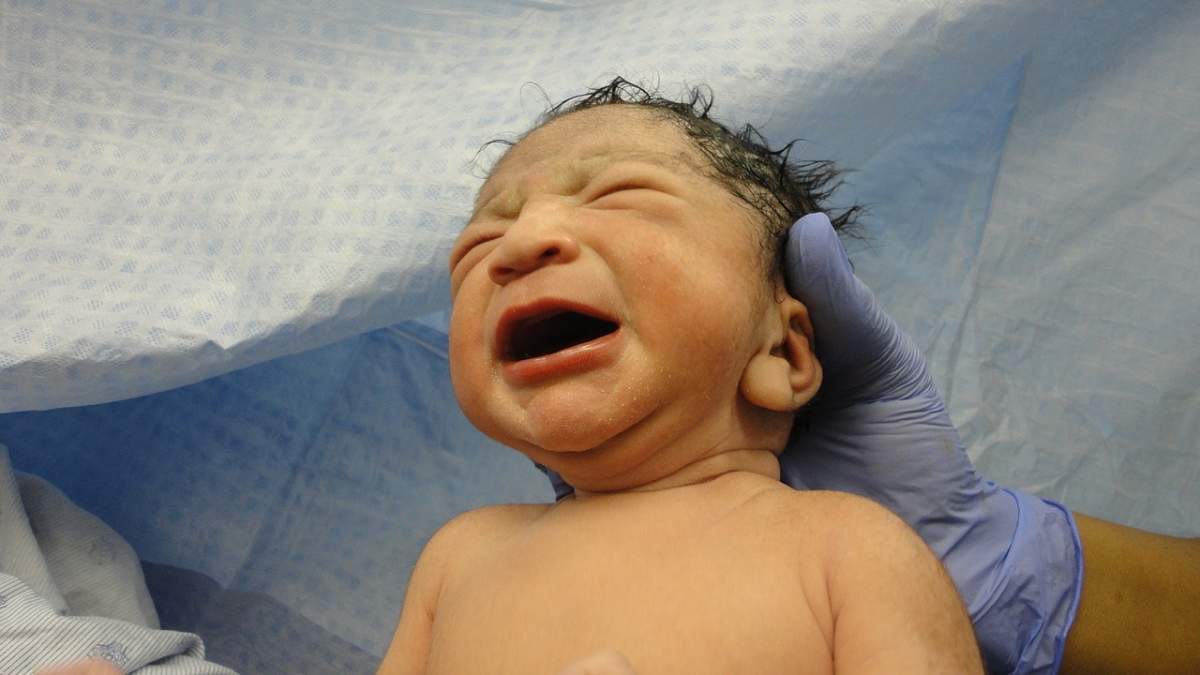 Children born to mothers who have syphilis are at risk of contracting the infection.