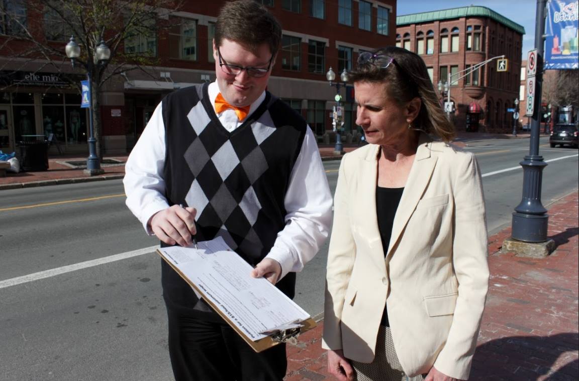 Mackenzie Thomason in a photo with then New Brunswick NDP leader Jennifer McKenzie during the 2019 provincial election. Thomason is now the interim-leader of the New Brunswick NDP. 