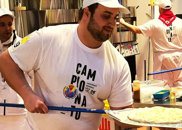 Pizza champ Thomas Schneider.