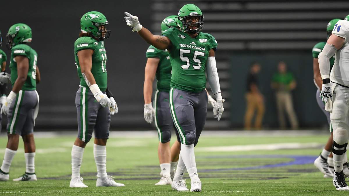 Photo of UND Defensive End Mason Bennett/Russ Hons University of North Dakota Athletic Department.