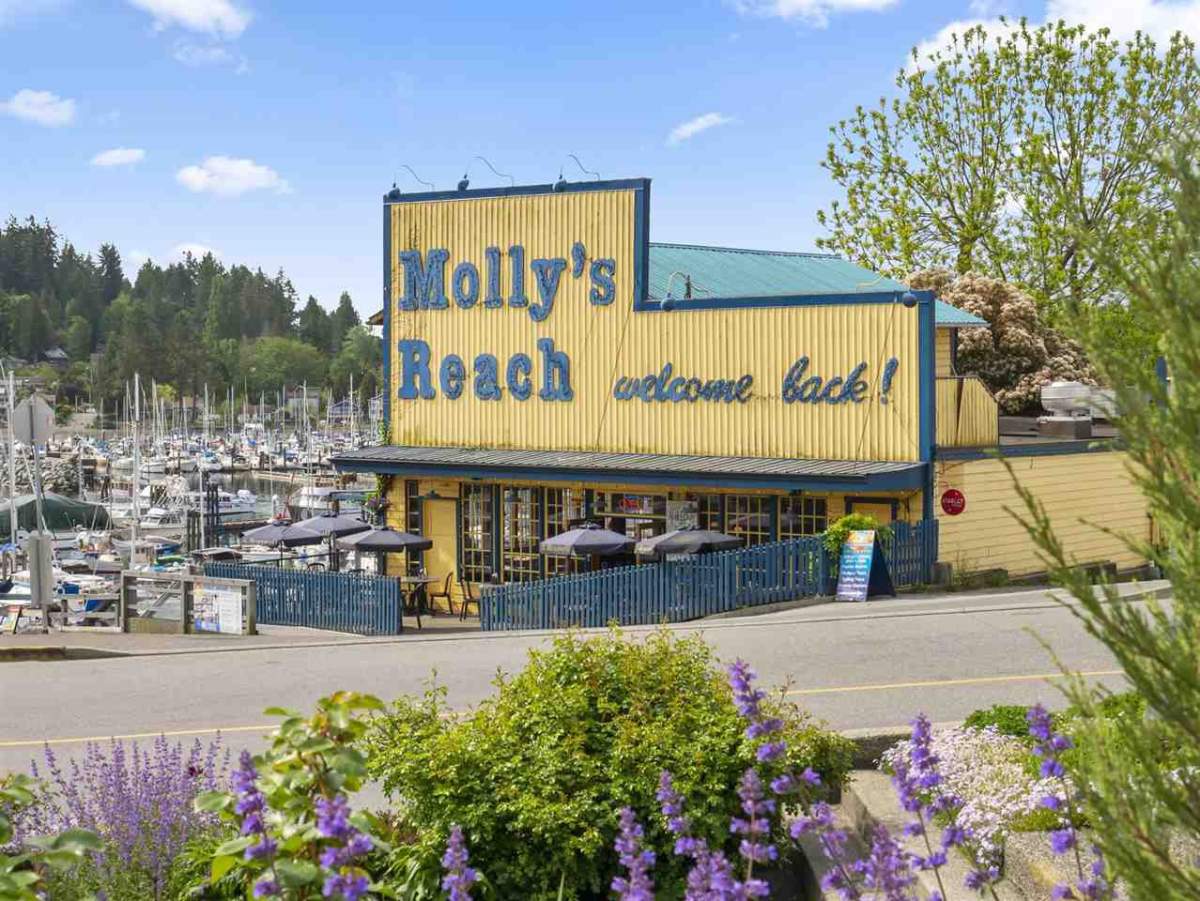 The big yellow cafe on School Road in Gibson's Landing played a key role in the program, acting as a focal point for many of the characters' interactions.