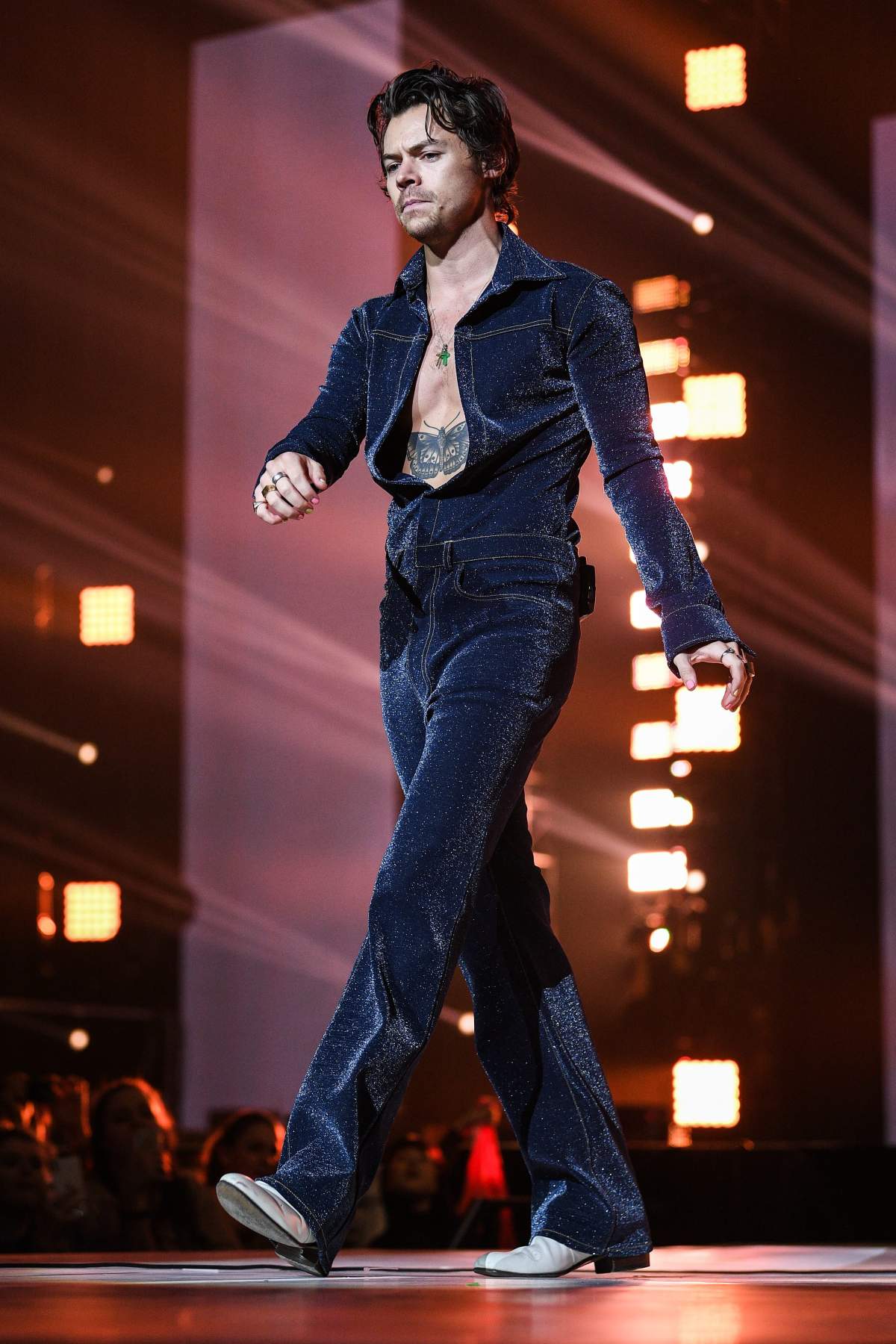 Harry Styles performed on stage during Day 1 of Capital’s Jingle Bell Ball 2019 with Seat at the O2 Arena, London.