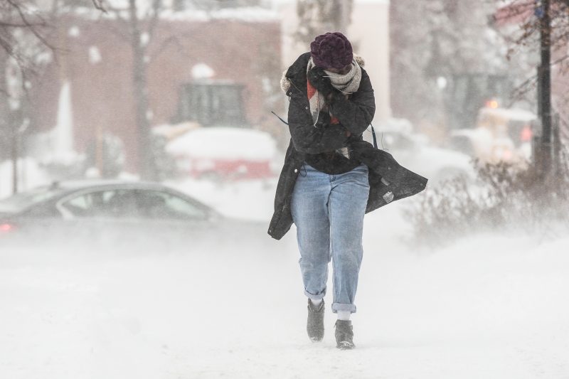 Environment Canada is calling for temperatures to remain bitterly cold in Winnipeg over the next few days as a blast of cold arctic air blankets the city.