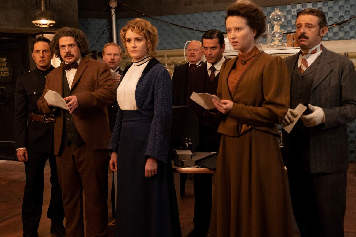 George Crabtree (Jonny Harris), Albert Einstein (Eric Charters) Ernest Rutherford (Andrew Hodwitz), Julia Ogden (Hélène Joy) Brackenreid (Thomas Craig), Murdoch (Yannick Bisson), Marie Curie (Eva Placzynska) and Nikola Tesla (Dmitry Chepovetsky) being held in the bunker laboratory. Courtesy of CBC.