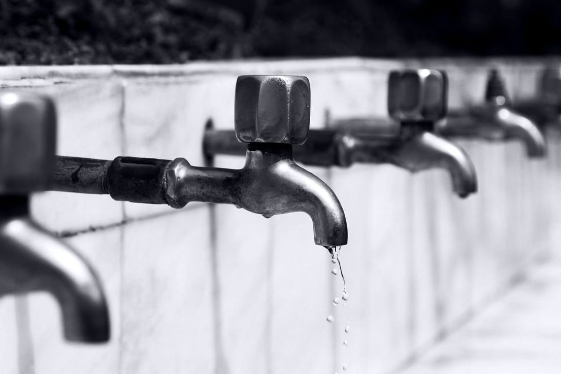 The advisory says customers may experience low, or even non-existent water pressure, as well as discoloured water, until the main is repaired.