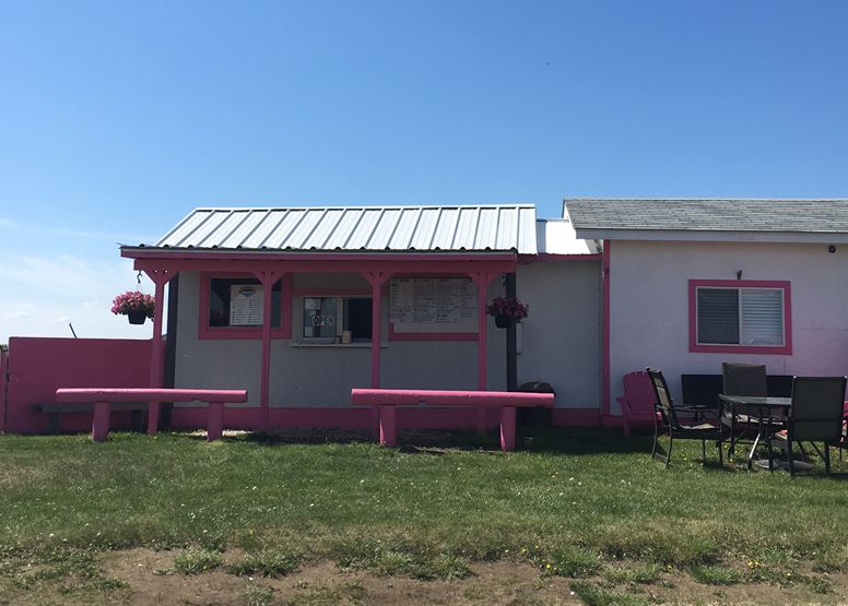 Ice cream shop adjusting to help semi drivers working through coronavirus pandemic