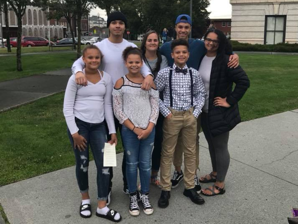 Sundee Rutter was 42 and recovering from breast cancer when she died of COVID-19, leaving her six children parentless.