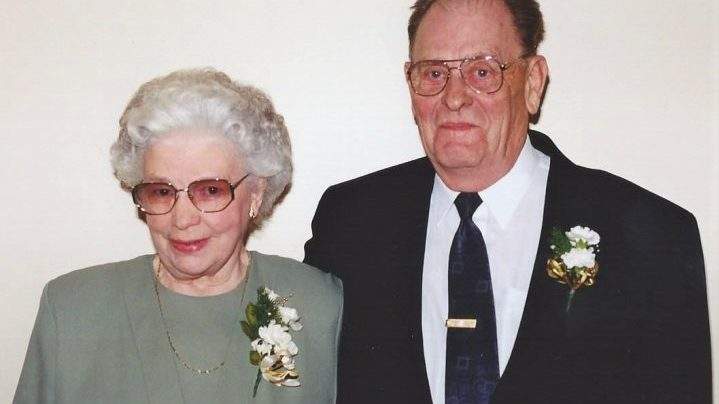 Veteran, 96, reunited with love letters discovered in Saskatchewan renovation