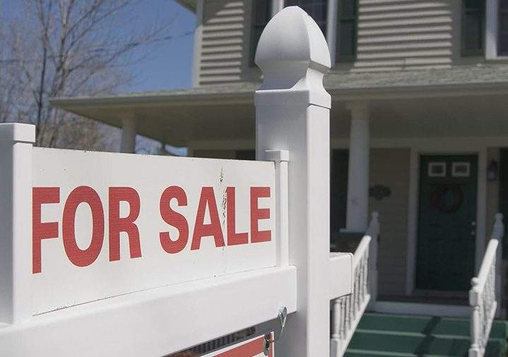 A Vancouver-based home inspector says buyers who submit condition-free offers and forgo a home inspection are gambling with their future.