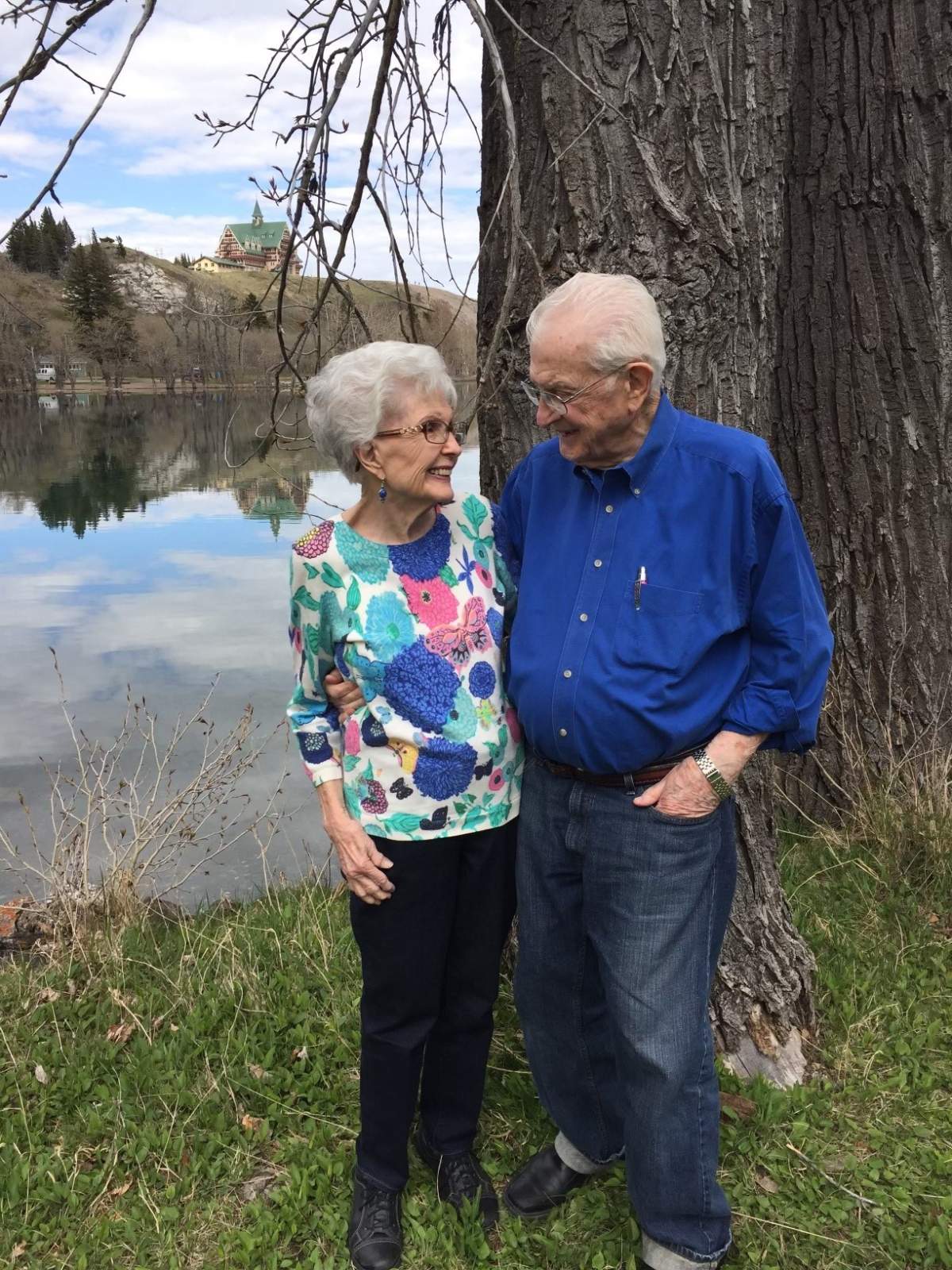 Undated photo of Steele and Loree Brewerton.