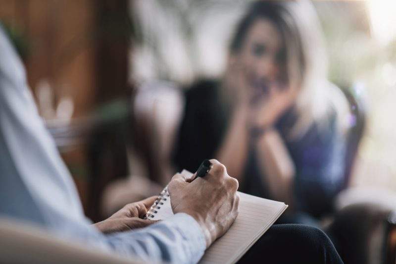Program that helps Calgarians with mental health, addictions issues gets more staff, expands hours - image