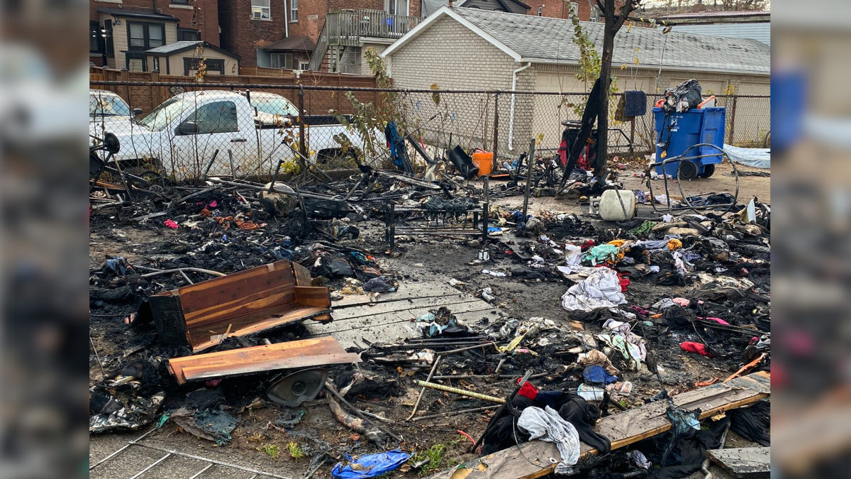 Several Hamilton residents experiencing homelessness were displaced after a fire tore through an encampment at a downtown Hamilton park on Nov. 24, 2021. 

Hamilton deputy fire chief Dan Milovanovic said they were called to J.C. Beemer Park shortly before 6 a.m. discovering a large area that appeared to be a “makeshift encampment” engulfed in flames.

After crews knocked down the blaze, the scene was then turned over to Hamilton police, who told Global News that the cause of the fire was not believed to be criminal in nature.