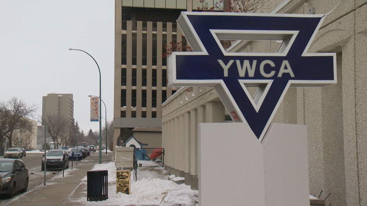 Federal and provincial governments pledge $44 million for infrastructure projects - image