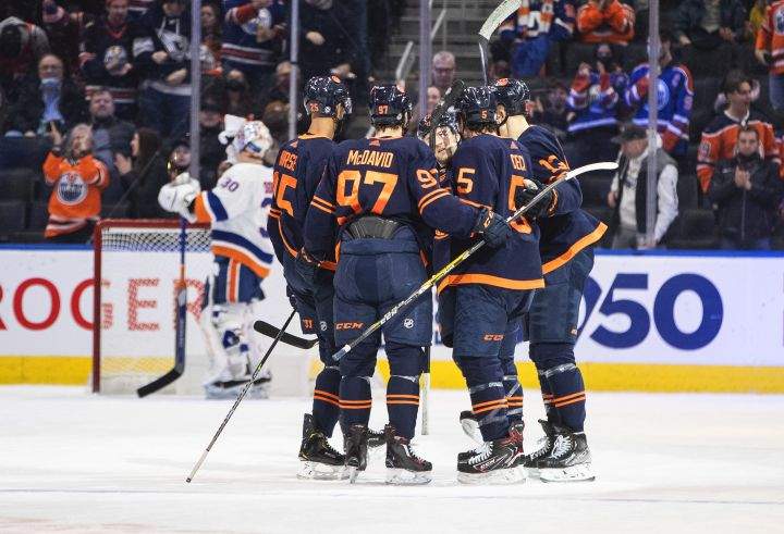 Oilers score