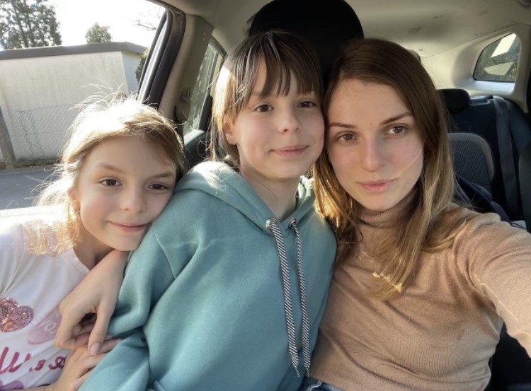 Ukrainian coming to Winnipeg, Manitoba