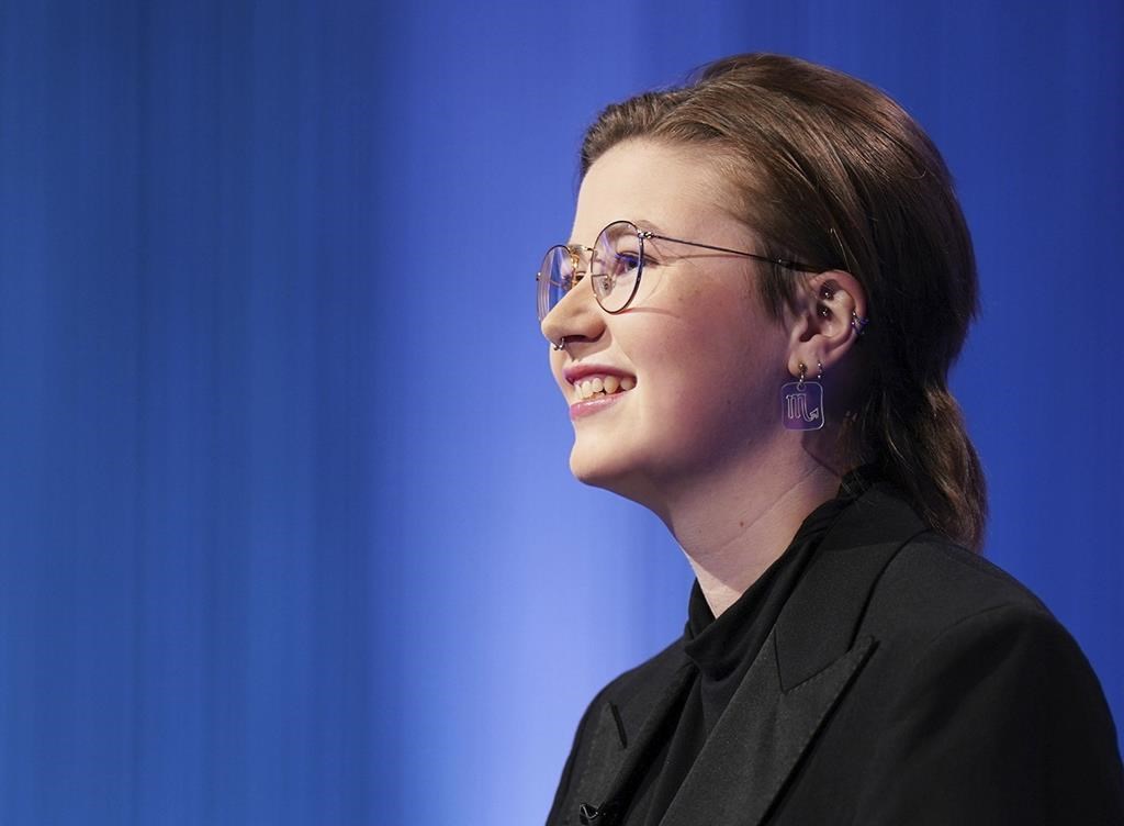 This image released by Sony Pictures Television shows Mattea Roach, a 23-year-old Canadian contestant on the game show “Jeopardy!” THE CANADIAN PRESS/AP-HO, Sony Pictures Television, Tyler Golden
