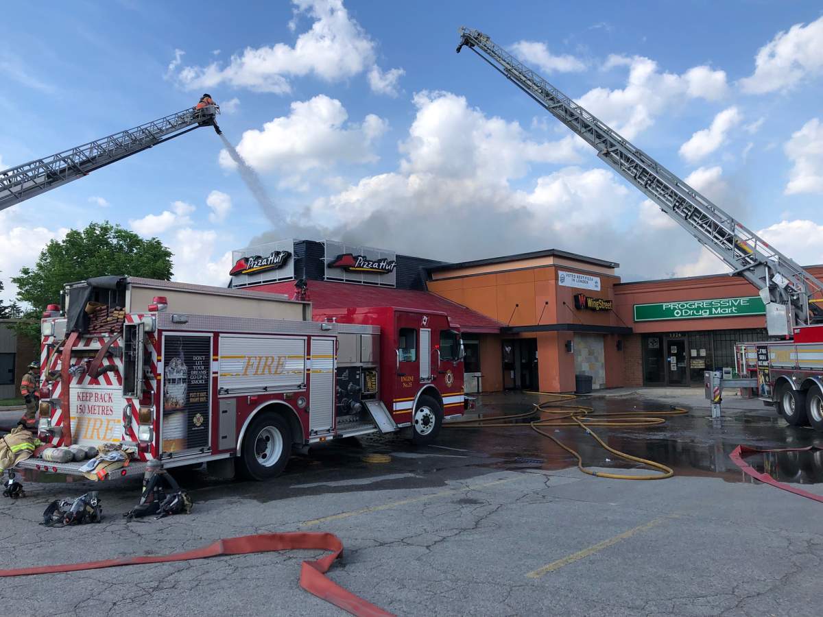 Damage from northeast London, Ont. Pizza Hut blaze estimated at over $1M: fire officials - image