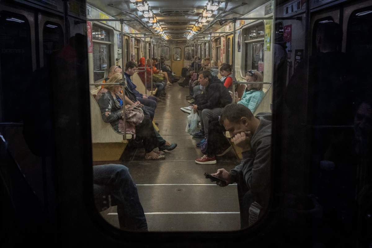 ukraine-kharkiv-trains