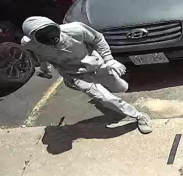 Photo of the first suspect, according to London, Ont., police, in relation to an armed robbery at a jewelry store in Lambeth on Monday, July 11, 2022.