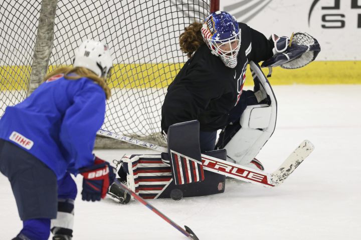 United States’ goalie Nicole Hensley blocks a shot during practice at the LECOM Harborcenter rink in Buffalo, N.Y., Tuesday, Aug. 16, 2022.