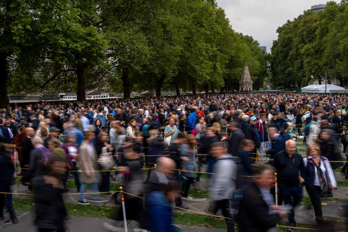 Queen Elizabeth Queue