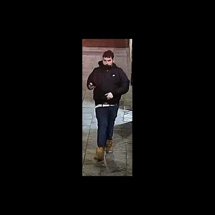On Oct. 12, 2022, the Edmonton Police Service released additional photos of vehicles of interest as well as of the suspects in a stabbing in downtown Edmonton that occurred on Sunday, Oct. 2.
