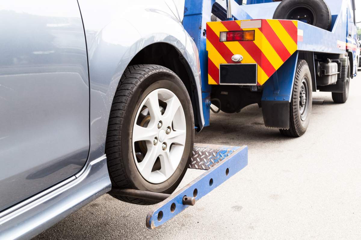 Over 90 charges laid in City of London tow truck licence initiative - image