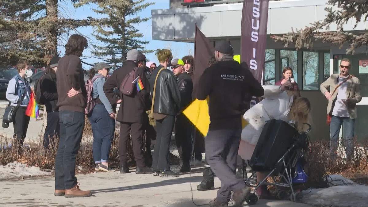 A proposed City of Calgary bylaw would push hateful protests like this anti-LGBTQ2S+ protest outside of Canyon Meadows Pool on Feb. 12, 2023, to 100 metres from city facility entrances.