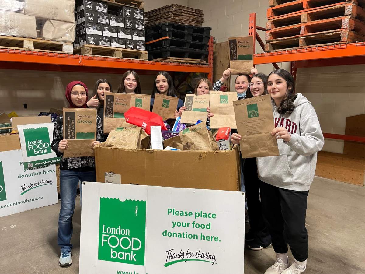 The Goodness Angels, a group of 11- to 13-year-old girls whose families have immigrated to Canada from Turkey and Syria, have already raised 2,000 pounds of food for the London Food Bank’s 36th annual spring food drive, running from March 31 to April 10, 2023.